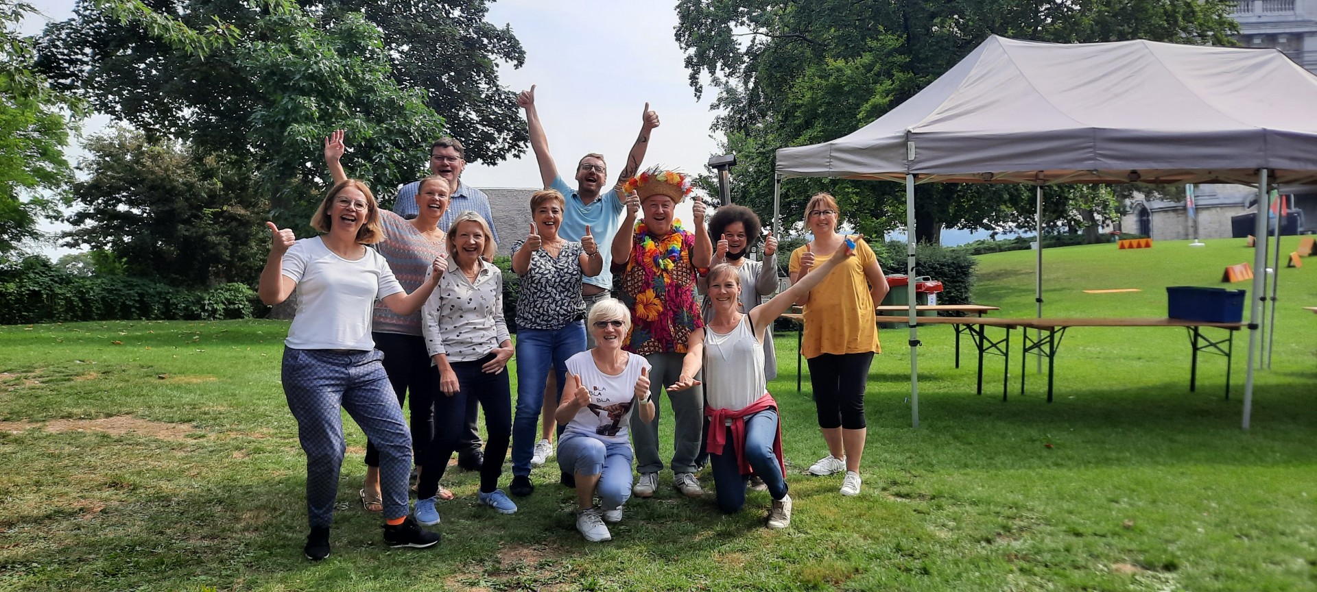 Club de yoga du rire MonsArire